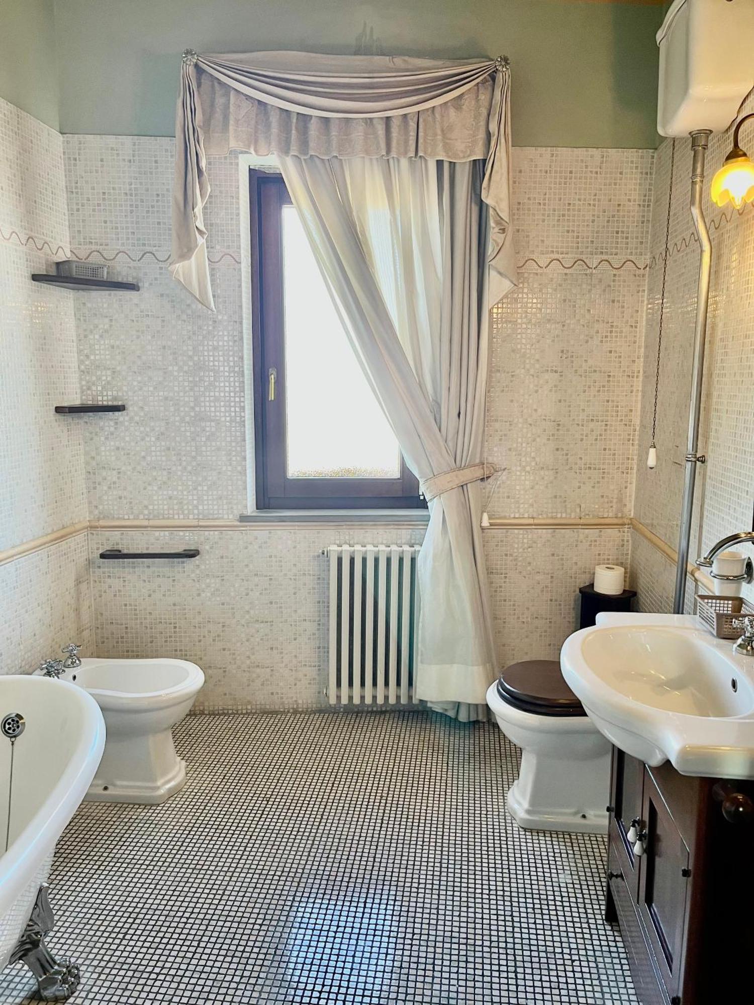 Al Capolinea Hotell Roma Eksteriør bilde